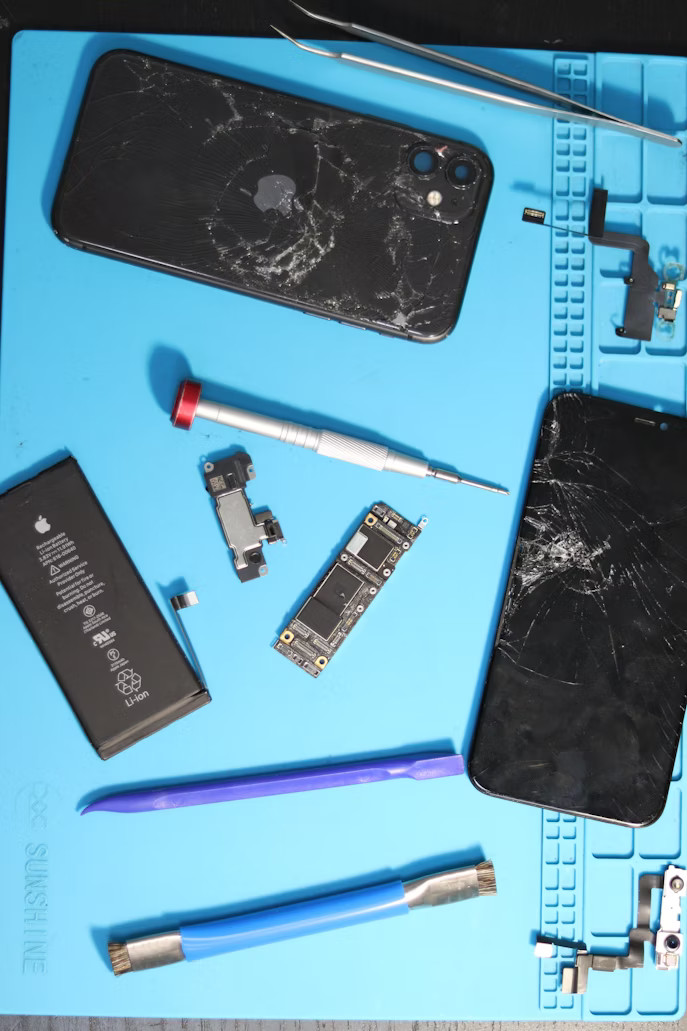 Remplacement d'écran de téléphone en atelier mobile